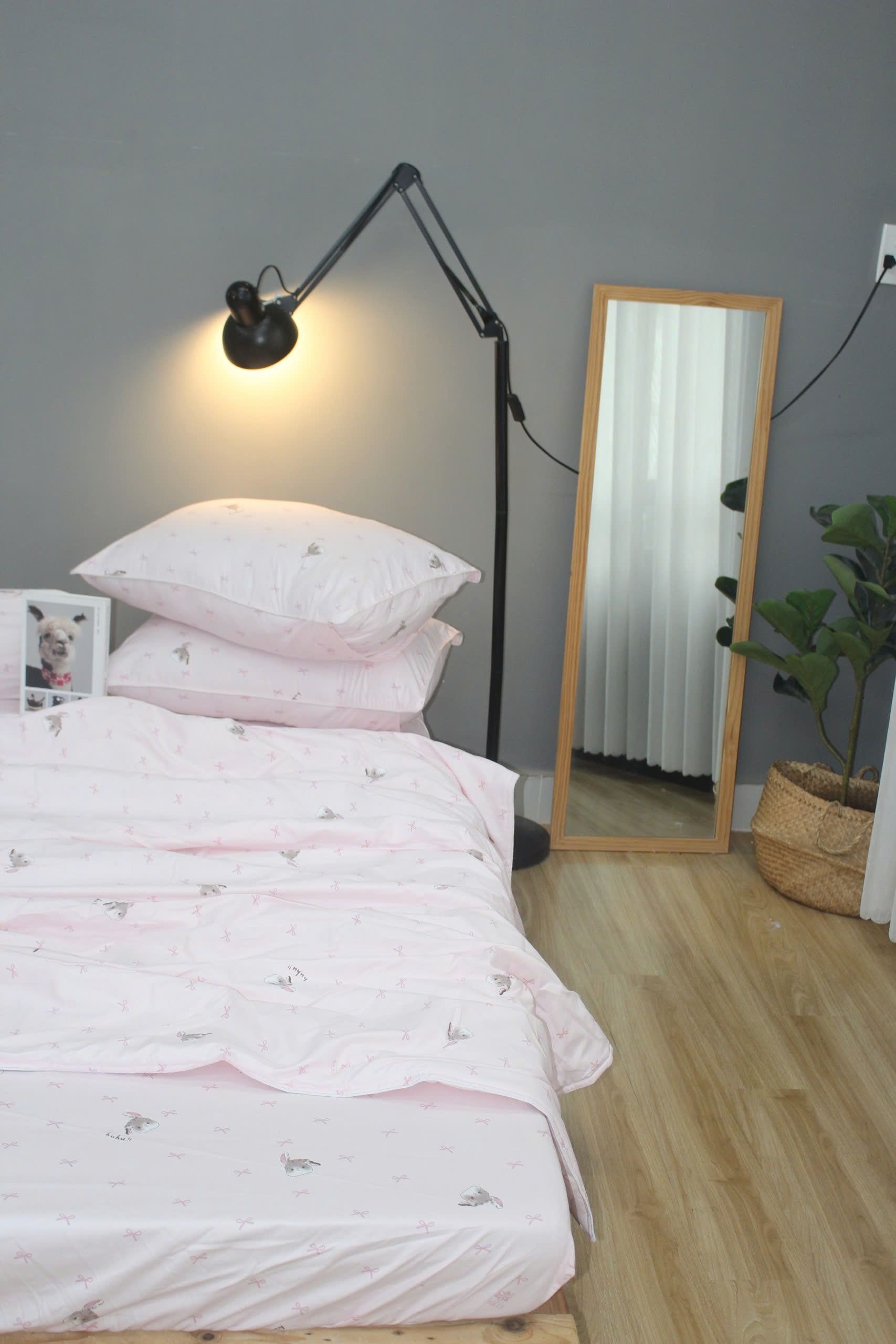 Bộ drap gối KHA LY - 100% cotton thiên nhiên Thỏ Nơ Hồng