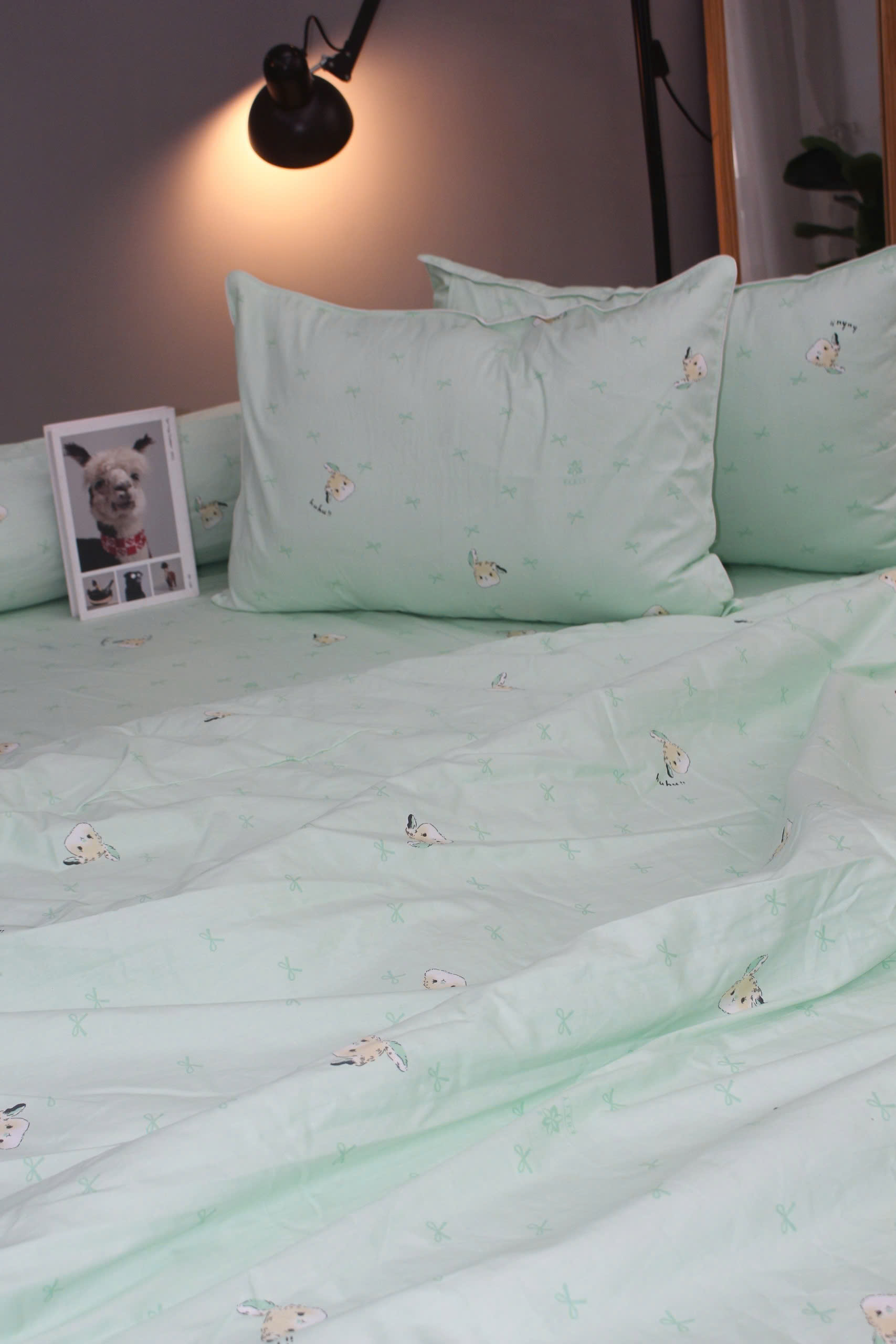 Bộ drap gối KHA LY - 100% cotton thiên nhiên Thỏ Nơ Lá