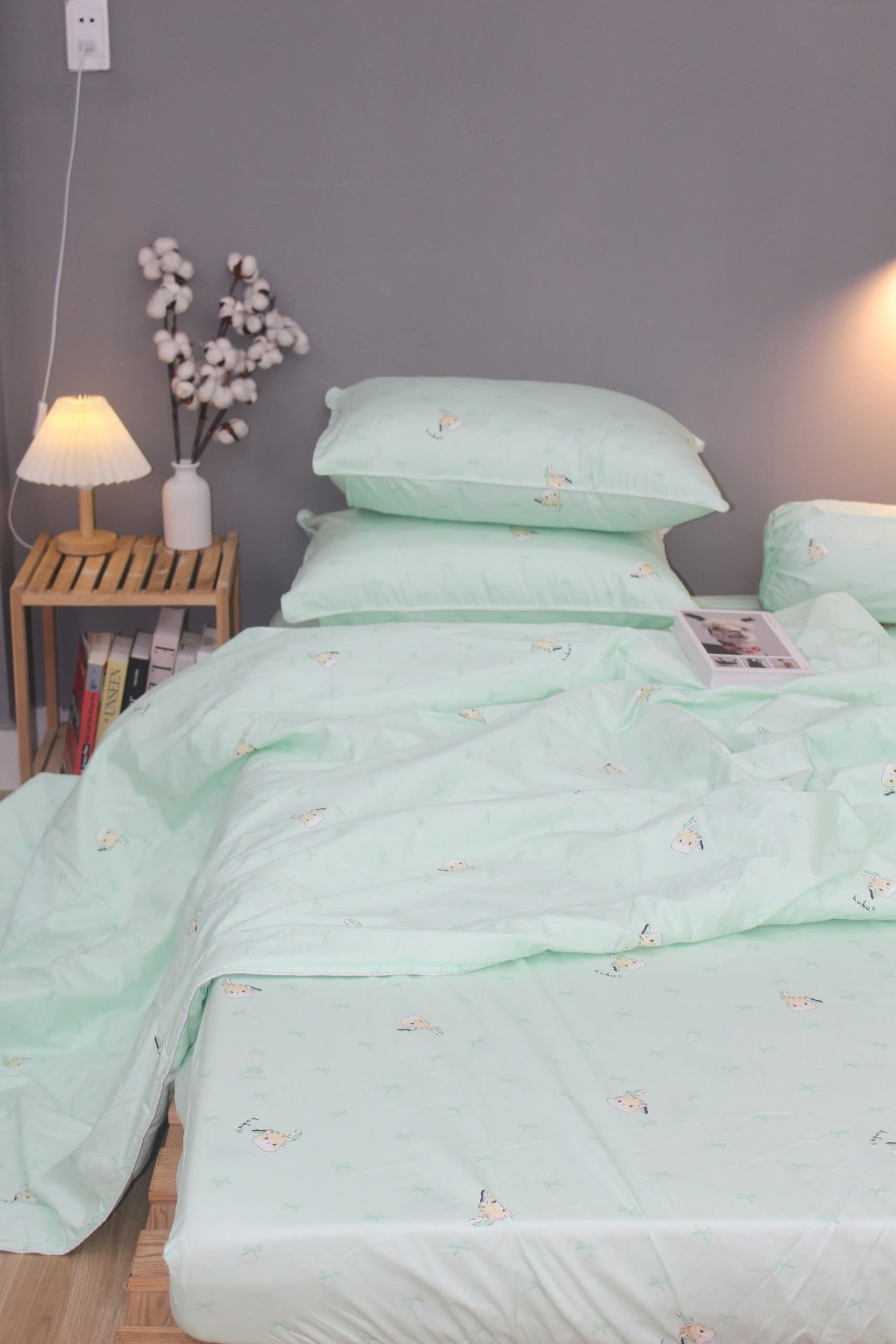 Bộ drap gối KHA LY - 100% cotton thiên nhiên Thỏ Nơ Lá